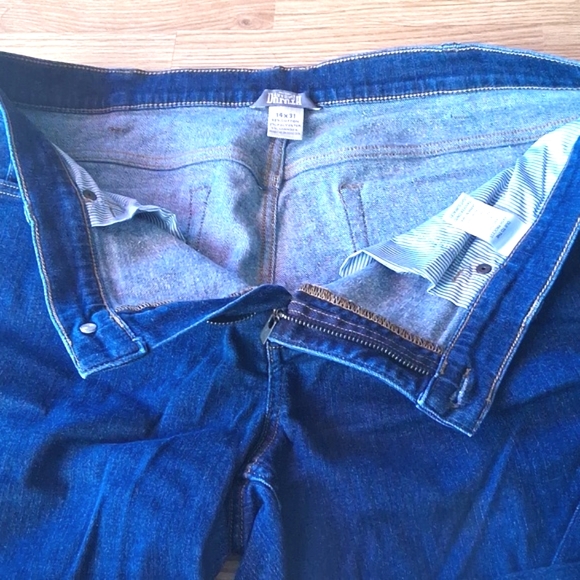 P*Duluth womens Blue Jeans, Like New, Sz 14 X 31 - Picture 3 of 9